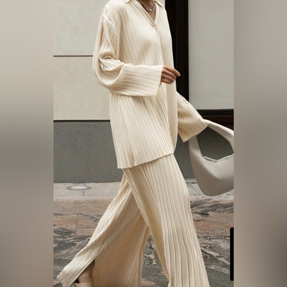 NIB Commense Cream Wide Leg Pleated Pants size Large